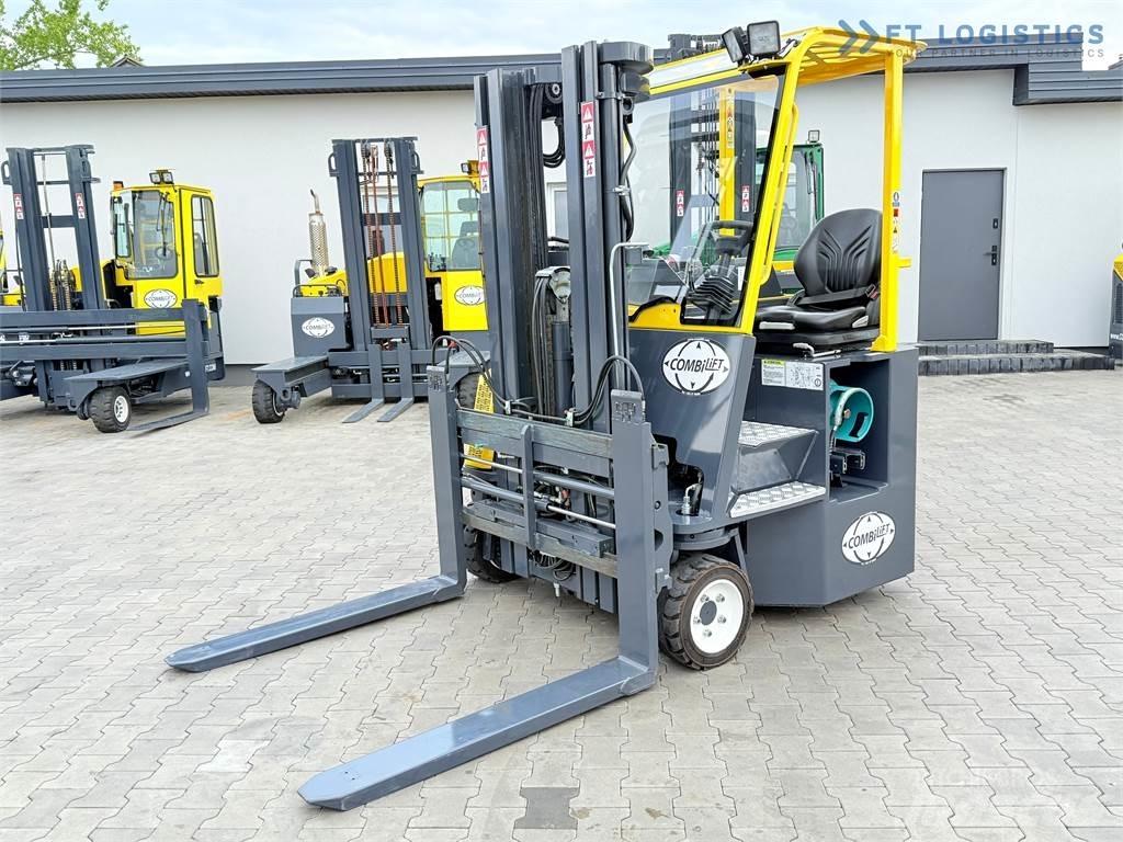 Combilift C3000CB Four-way truck
