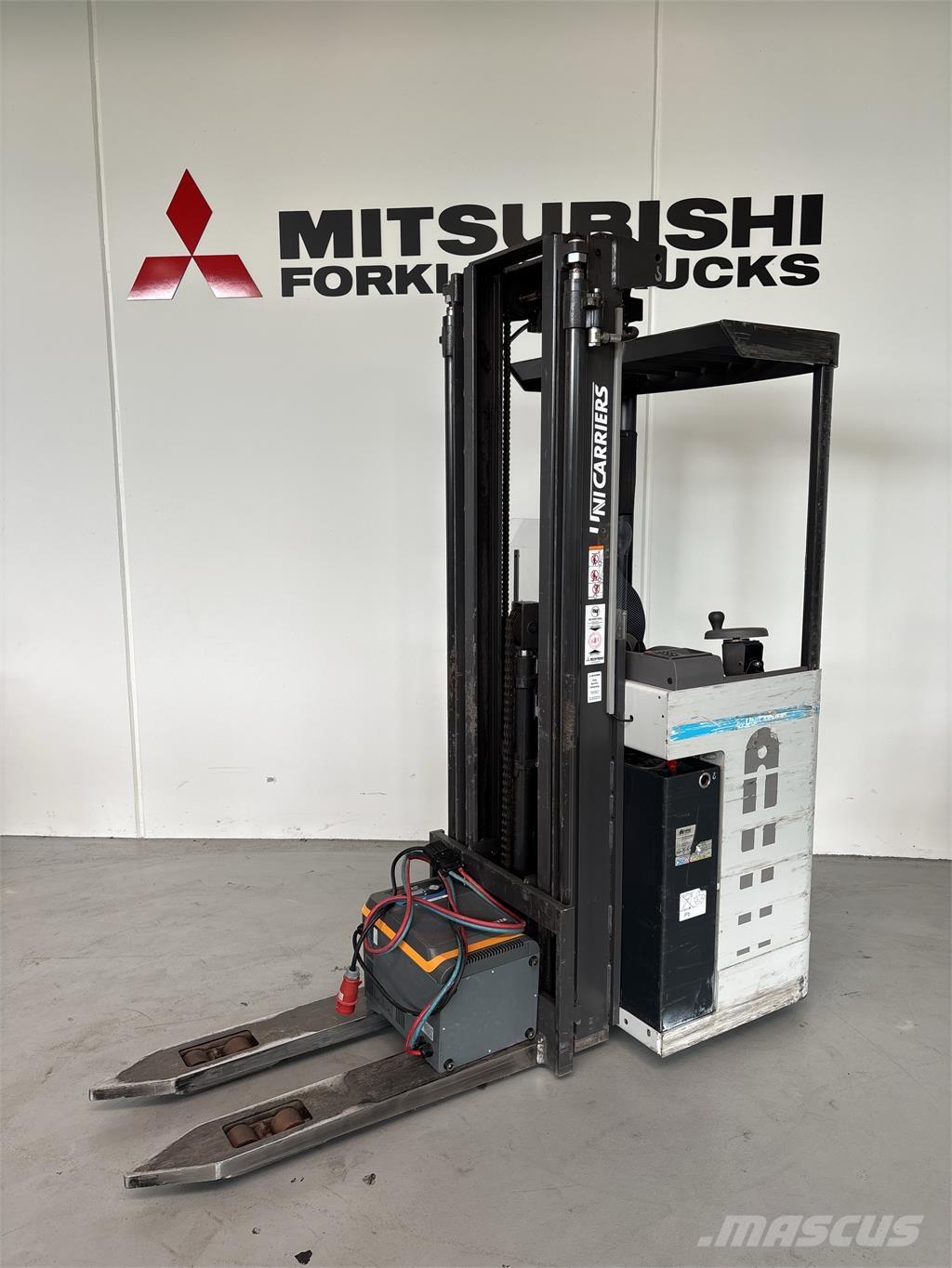 Atlet XJN160 Zelfrijdende stapelaars