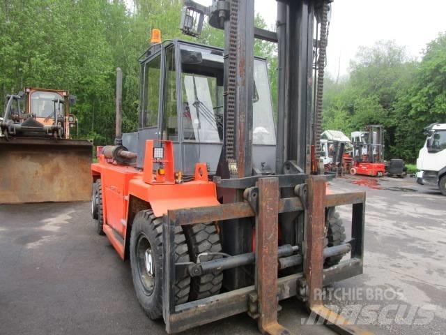 Valmet 1260 Diesel heftrucks