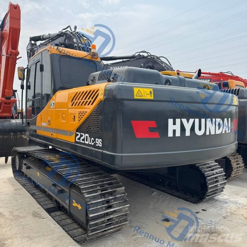 Hyundai R220-9S Rupsgraafmachines