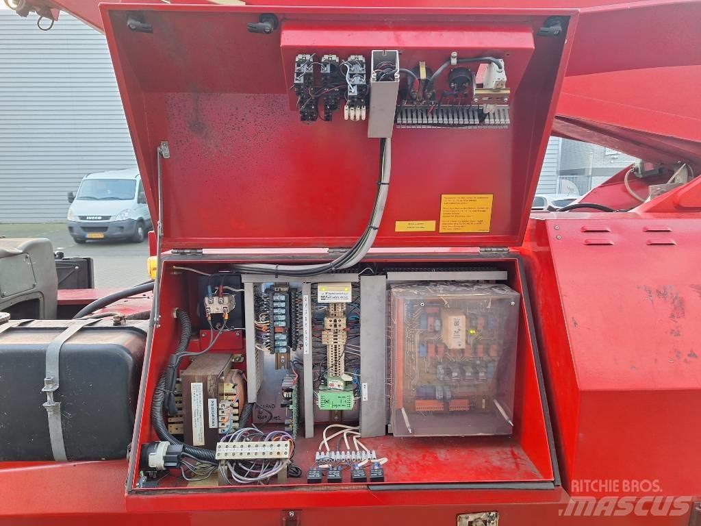 Denka-Lift DL 25 Aanhanger hoogwerkers