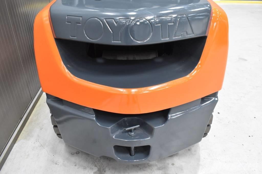 Toyota 06-8FD30F Diesel heftrucks