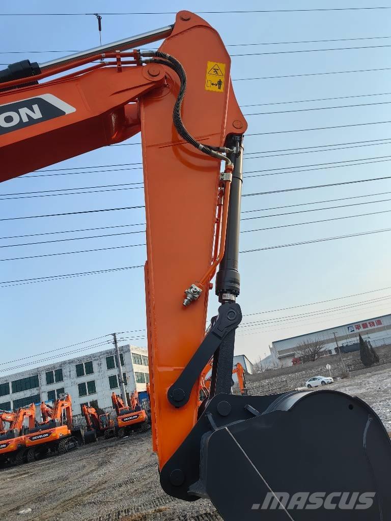Doosan DX225 Rupsgraafmachines
