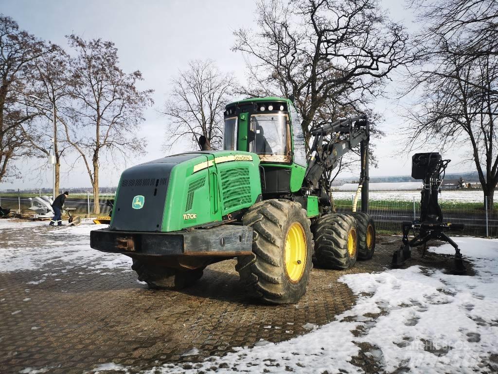 John Deere 1170 E Harwarders