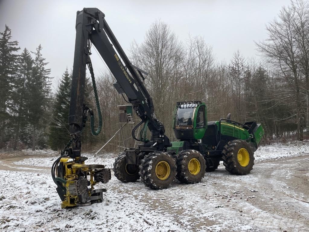 John Deere 1470 G Harvesters