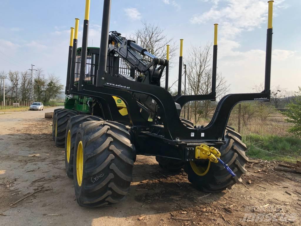 John Deere 1210 G Uitrijwagens