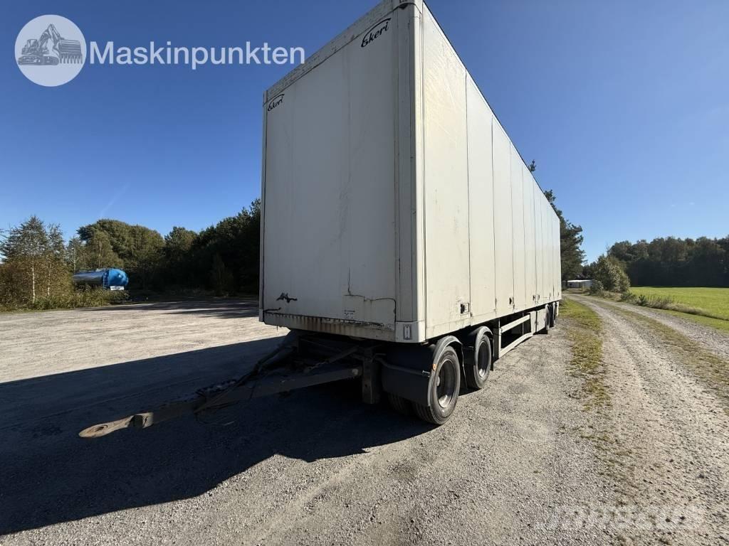 Ekeri L4 Gesloten opbouw trailers