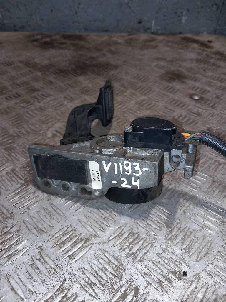 Volvo FH 12 132378 Cabine en interieur