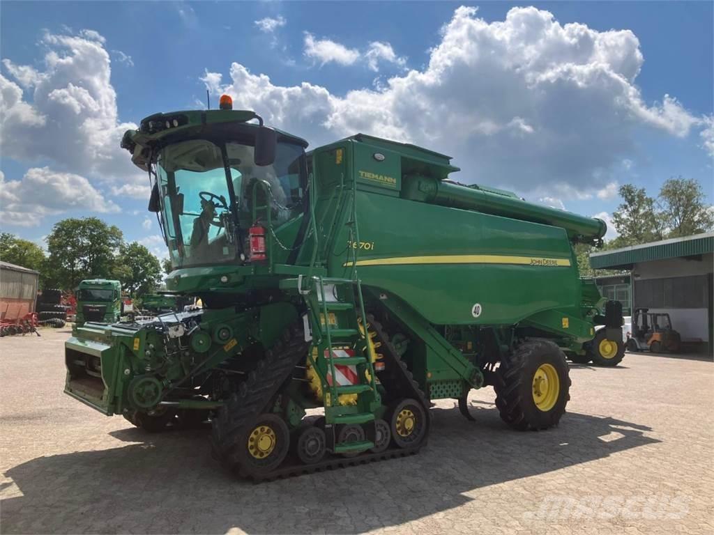John Deere T670 Maaidorsmachines