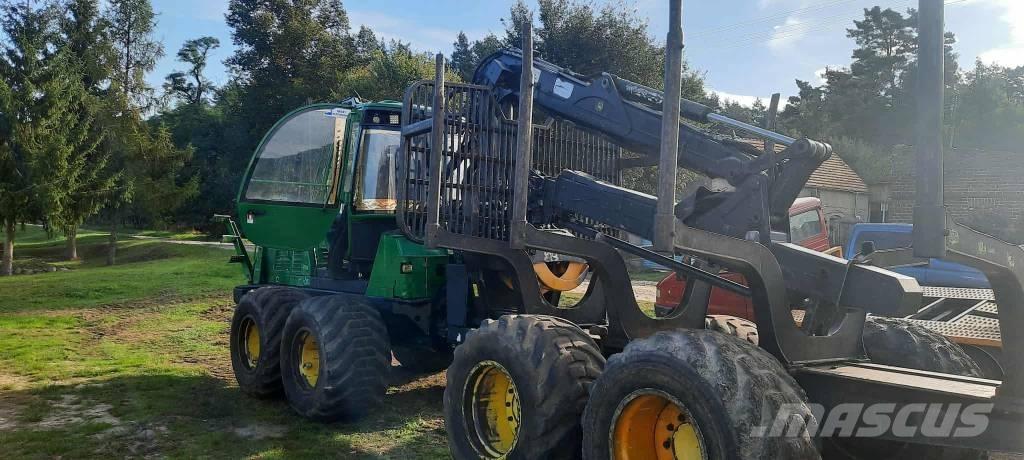 John Deere 1110 E Uitrijwagens