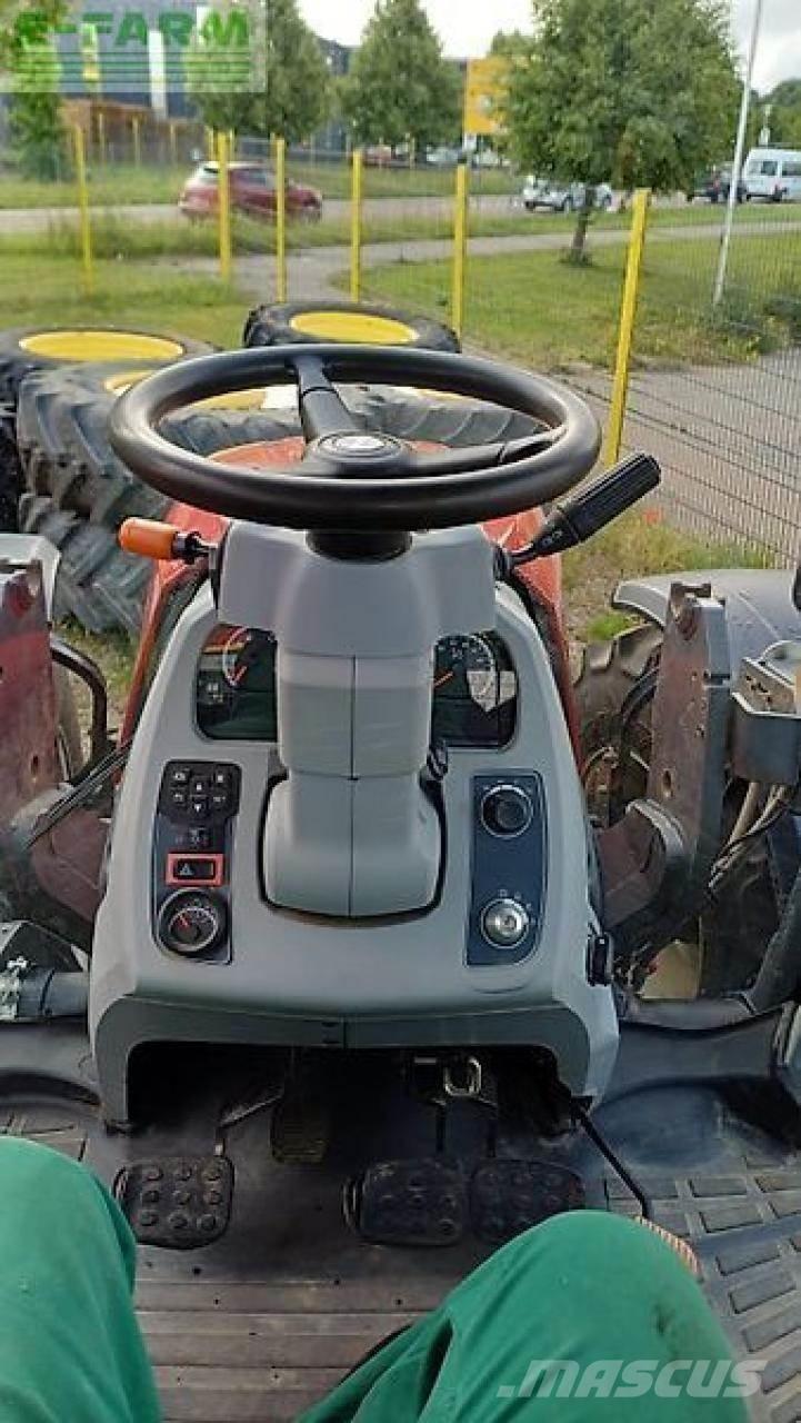 Valtra n174 versu Tractoren