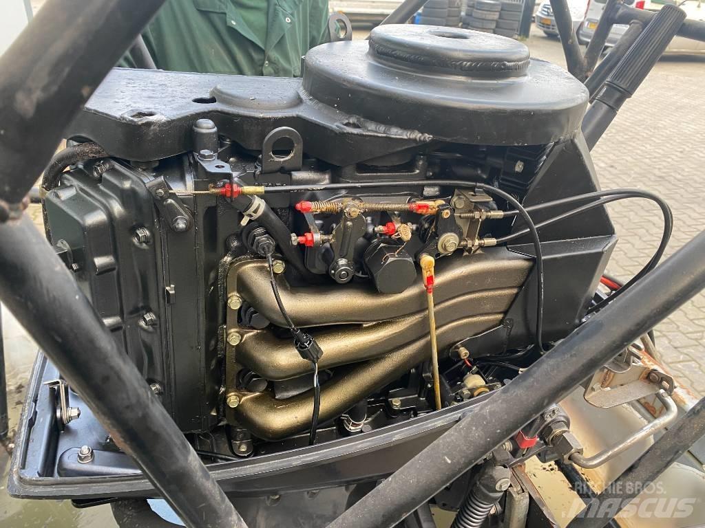 Yanmar outboard D 27 Scheepsmotoren