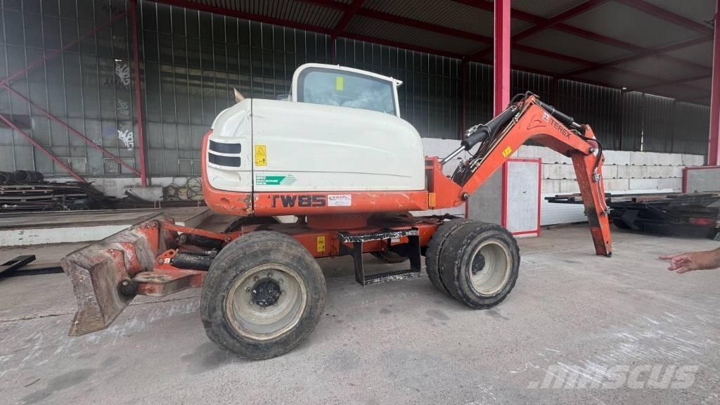 Yanmar TW 85 Wielgraafmachines