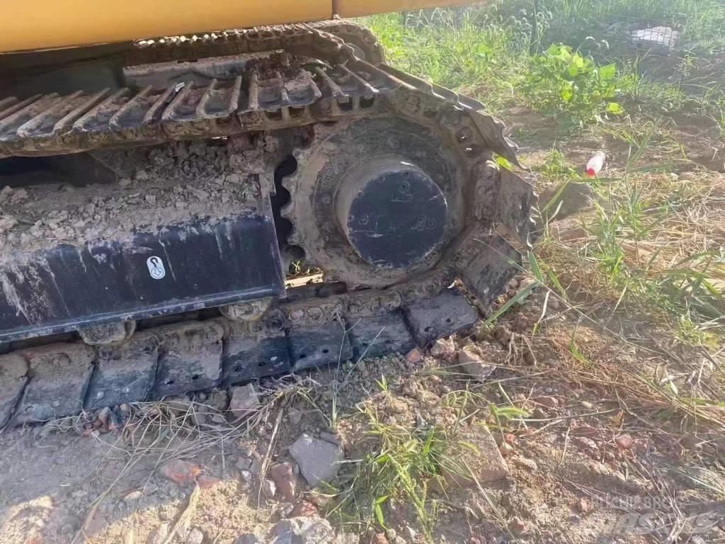 CAT 307 Rupsgraafmachines
