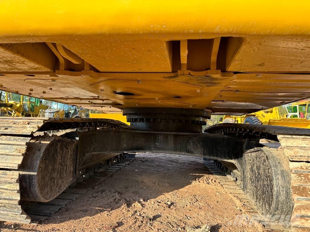 CAT 320 D L Rupsgraafmachines