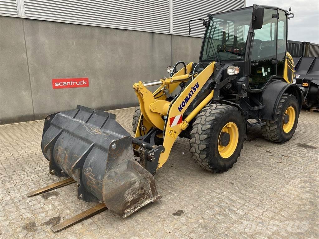 Komatsu WA80M-8EO Schrank- en knikladers