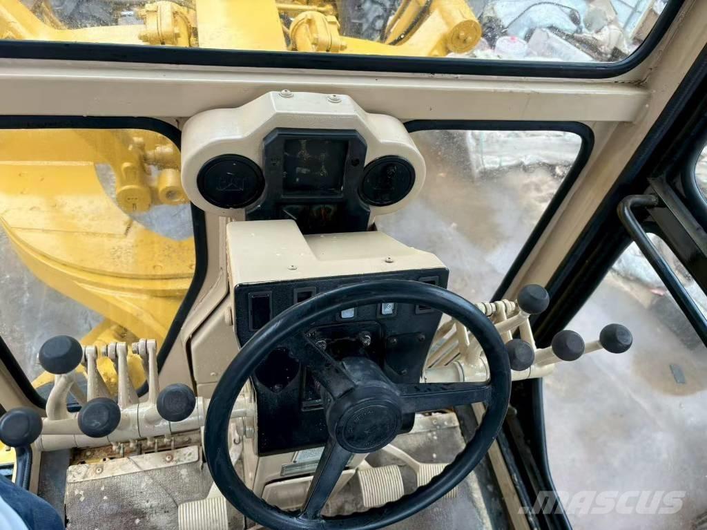 CAT 140 H Graders