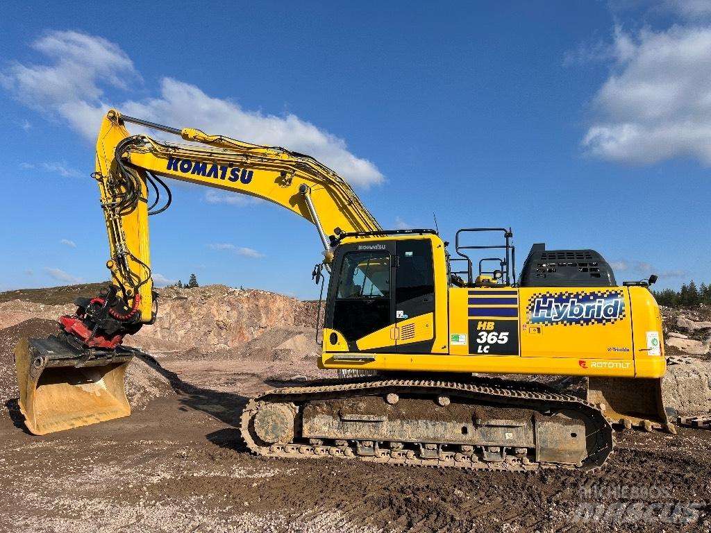 Komatsu HB 365LC-3E0 Rupsgraafmachines