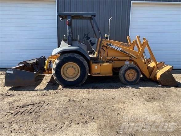 CASE 570M XT Wielladers
