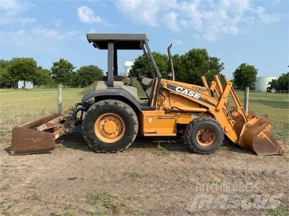 CASE 570M XT Wielladers