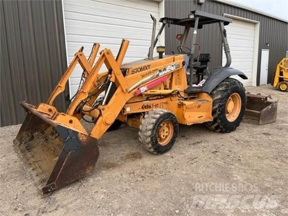 CASE 570M XT Wielladers