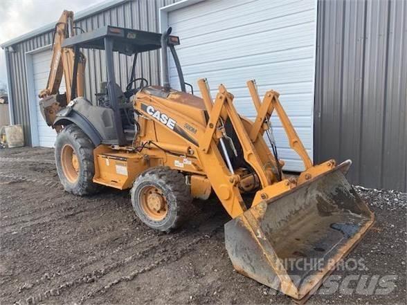 CASE 580M III Graaf-laadcombinaties