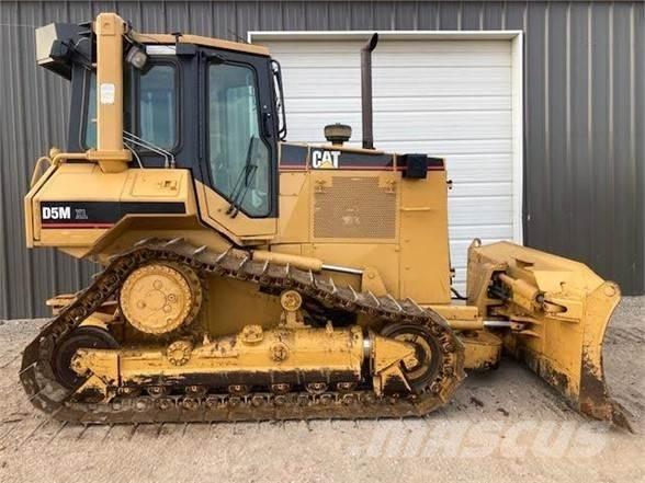 CAT D5M Rupsdozers