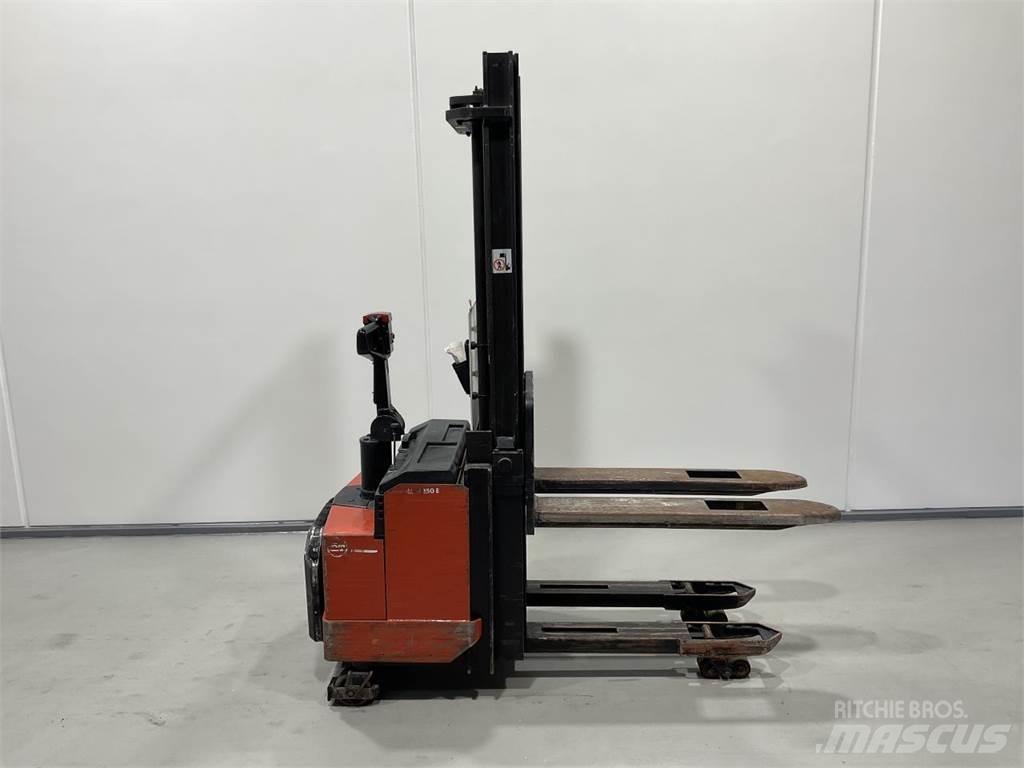 BT LSF1250/11 Zelfrijdende stapelaars