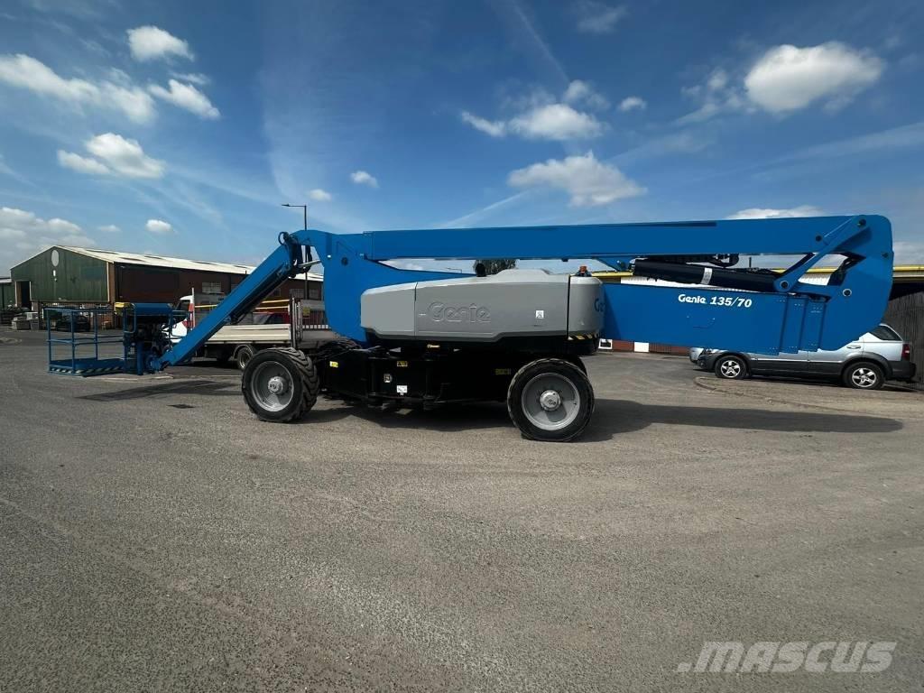 Genie ZX 135/70 Knikarmhoogwerkers