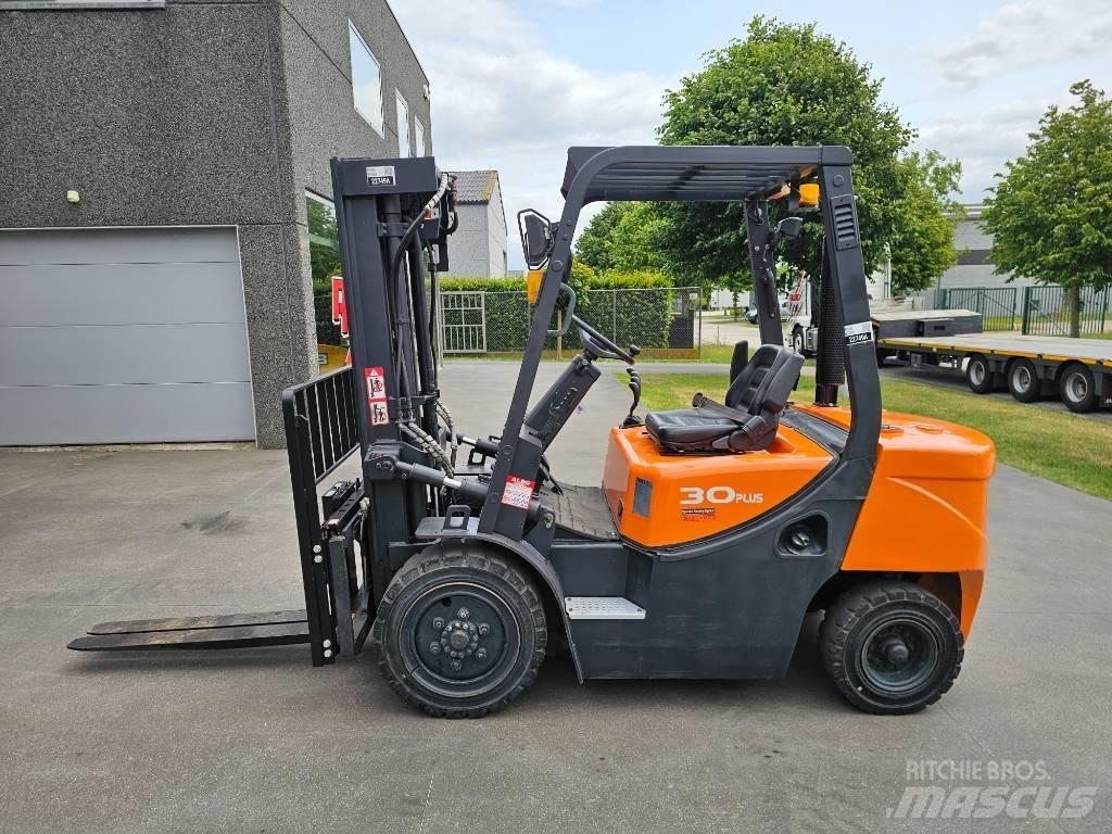 Doosan D 30 G Diesel heftrucks