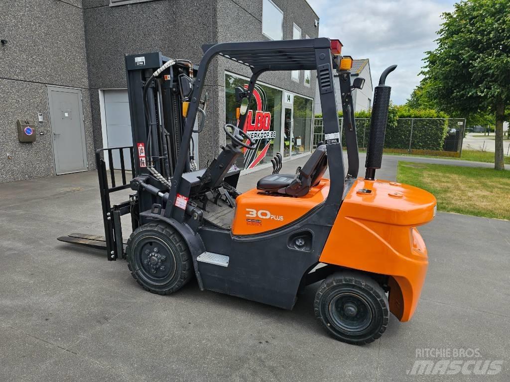 Doosan D 30 G Diesel heftrucks