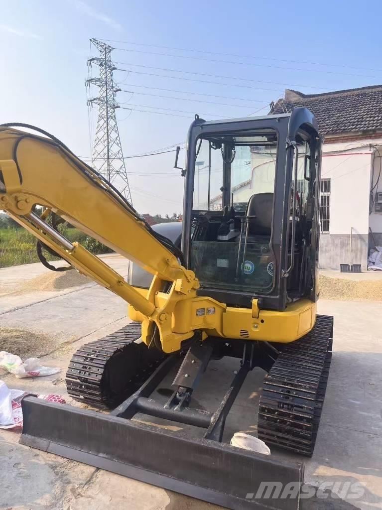 Komatsu PC 40 MR Minigraafmachines < 7t