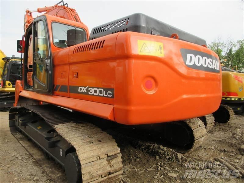 Doosan DX 300 LC Rupsgraafmachines
