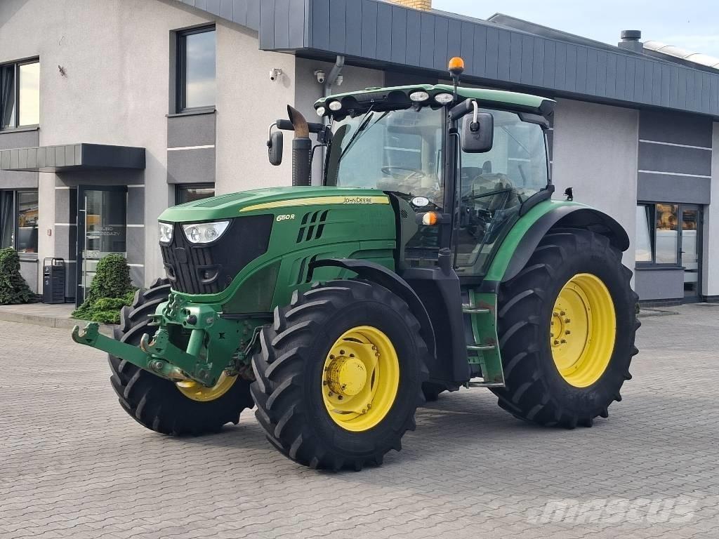 John Deere 6150 R Tractoren
