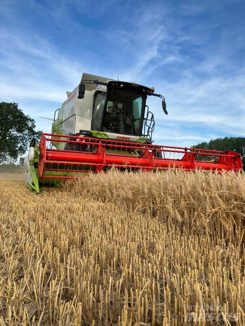 CLAAS Evion 430 Maaidorsmachines