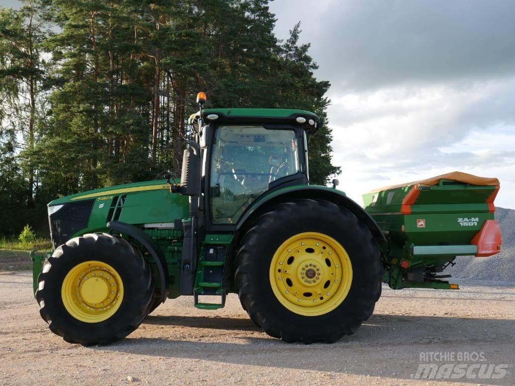 John Deere 7250 R Tractoren