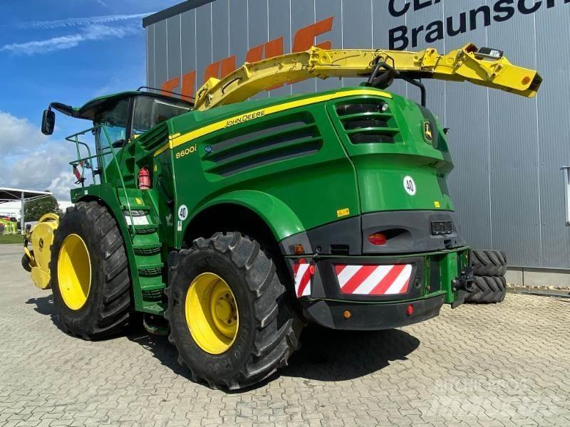 John Deere 8600i Zelfrijdende veldhakselaars
