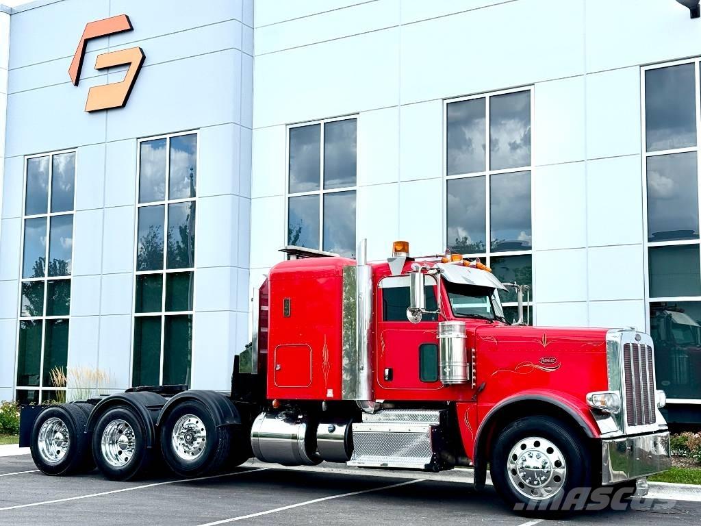 Peterbilt 388 Trekkers