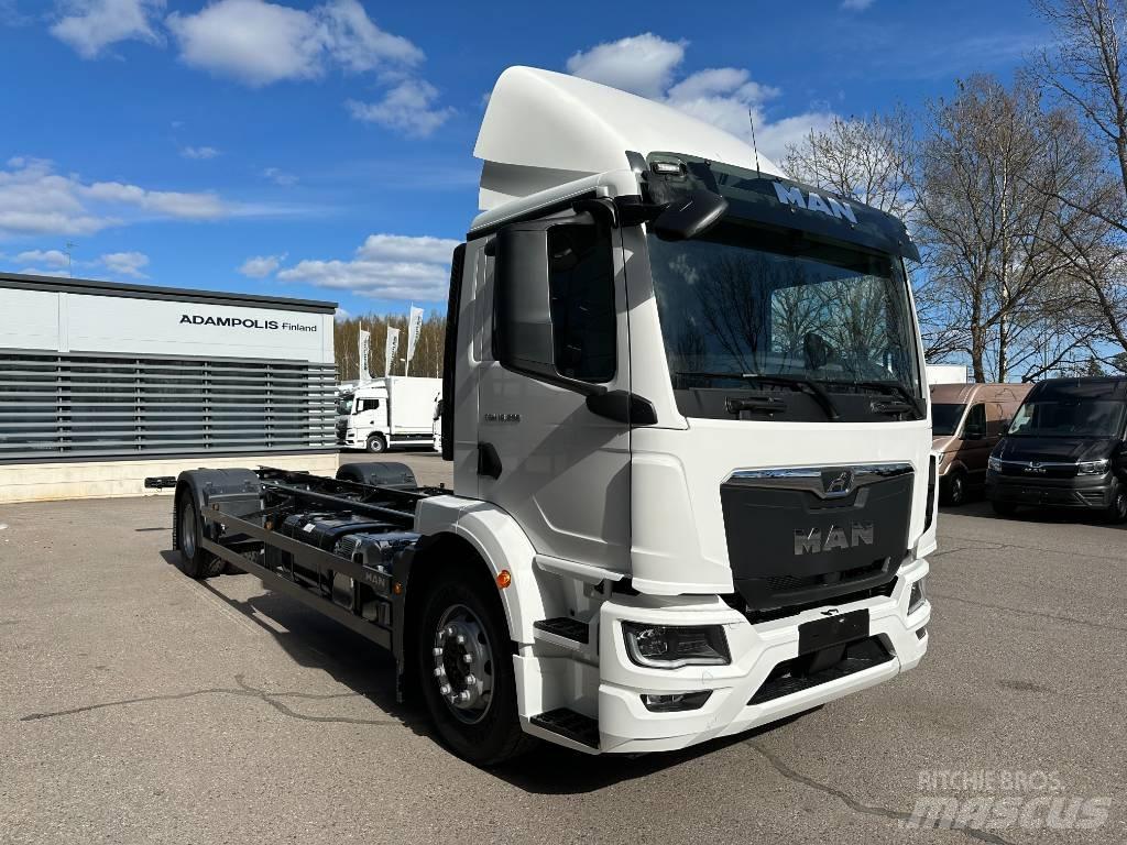 MAN TGM 18.290 Chassis met cabine