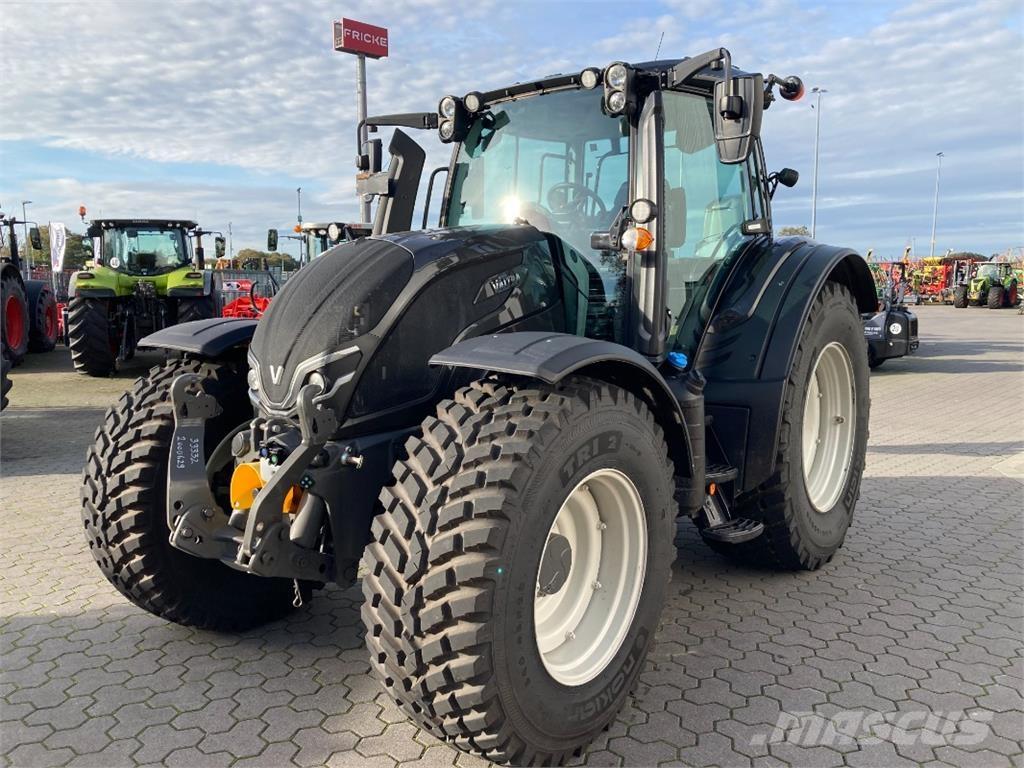 Valtra N155 Direct Tractoren