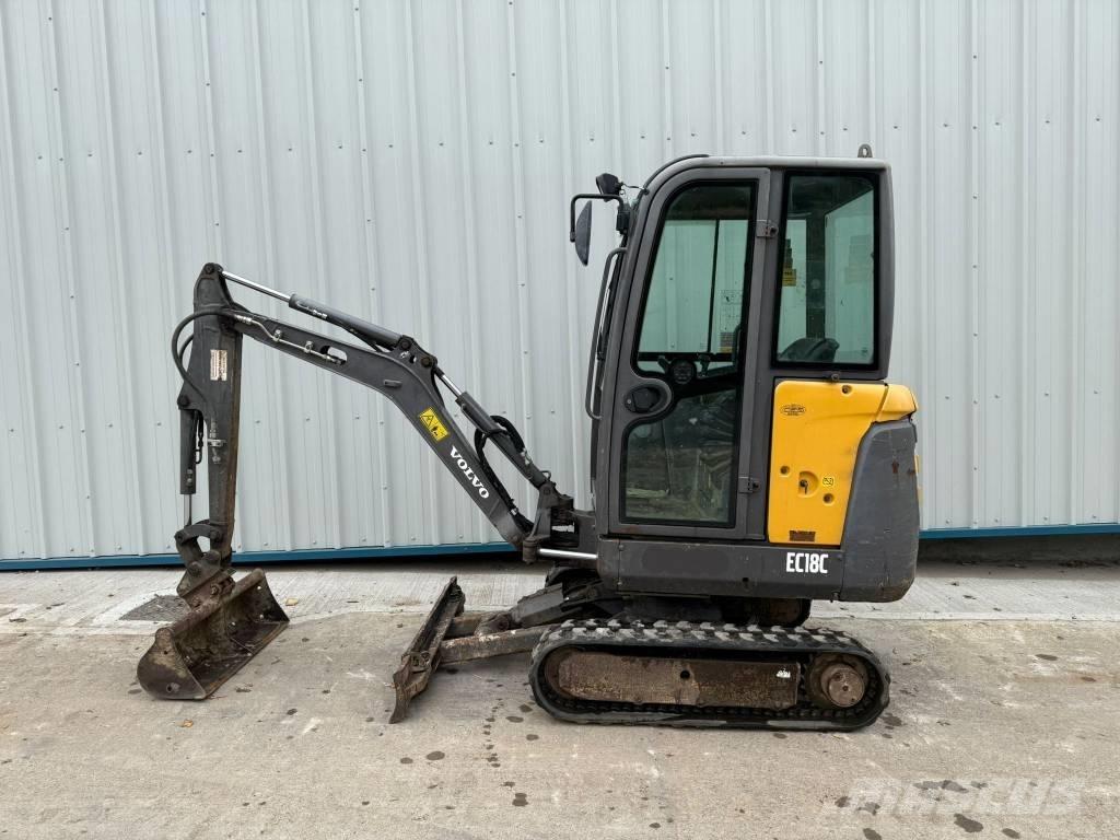 Volvo EC 18 C Minigraafmachines < 7t