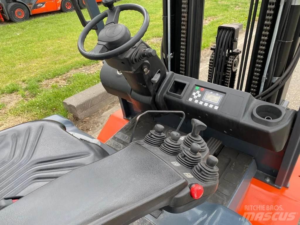 Toyota 8FBMT40 Elektrische heftrucks