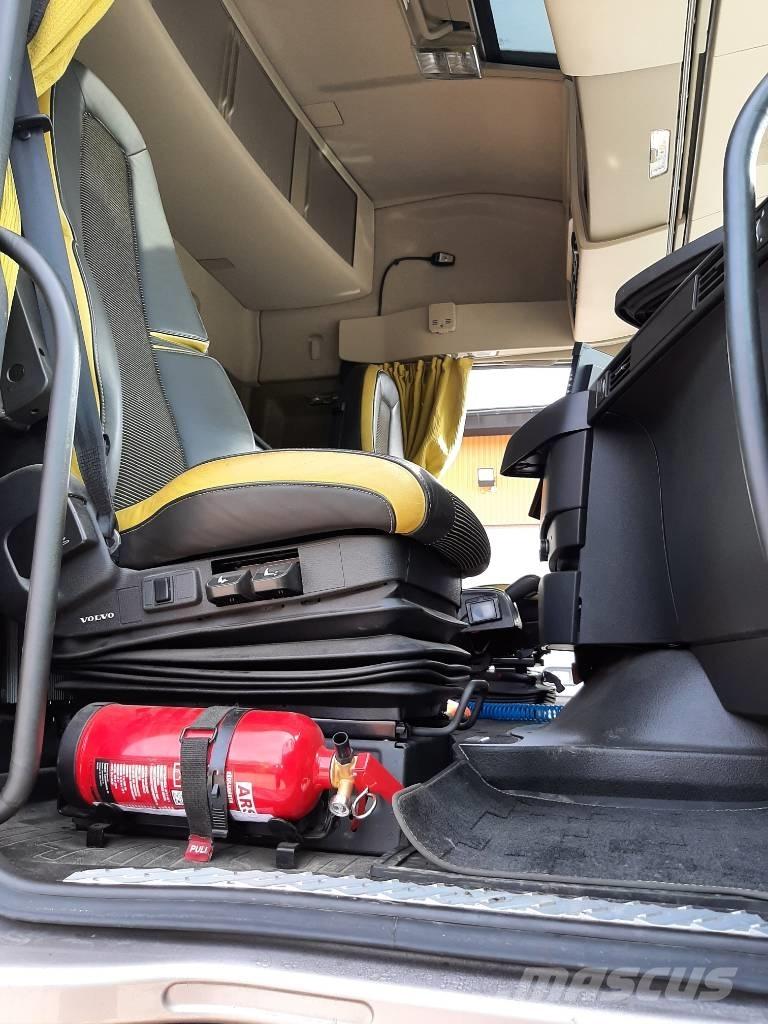 Volvo FH 16 Hout-Bakwagens