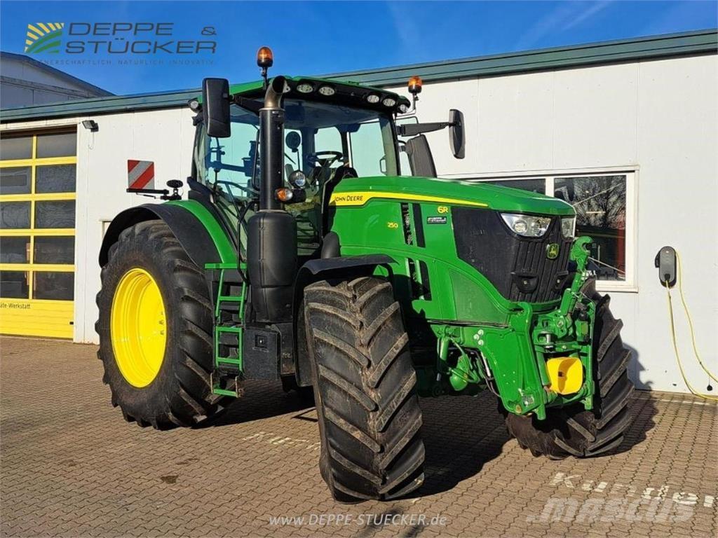 John Deere 6R 250 Tractoren