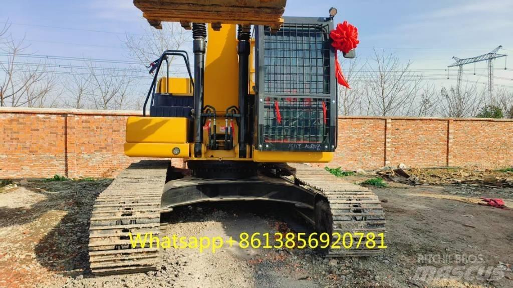 CAT 320 Rupsgraafmachines