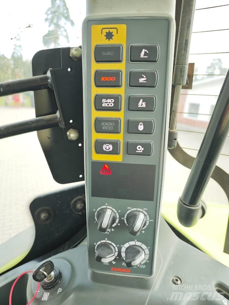 CLAAS Axion 940 Tractoren