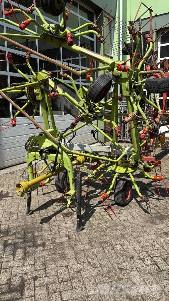 CLAAS Volto 770 Schudders