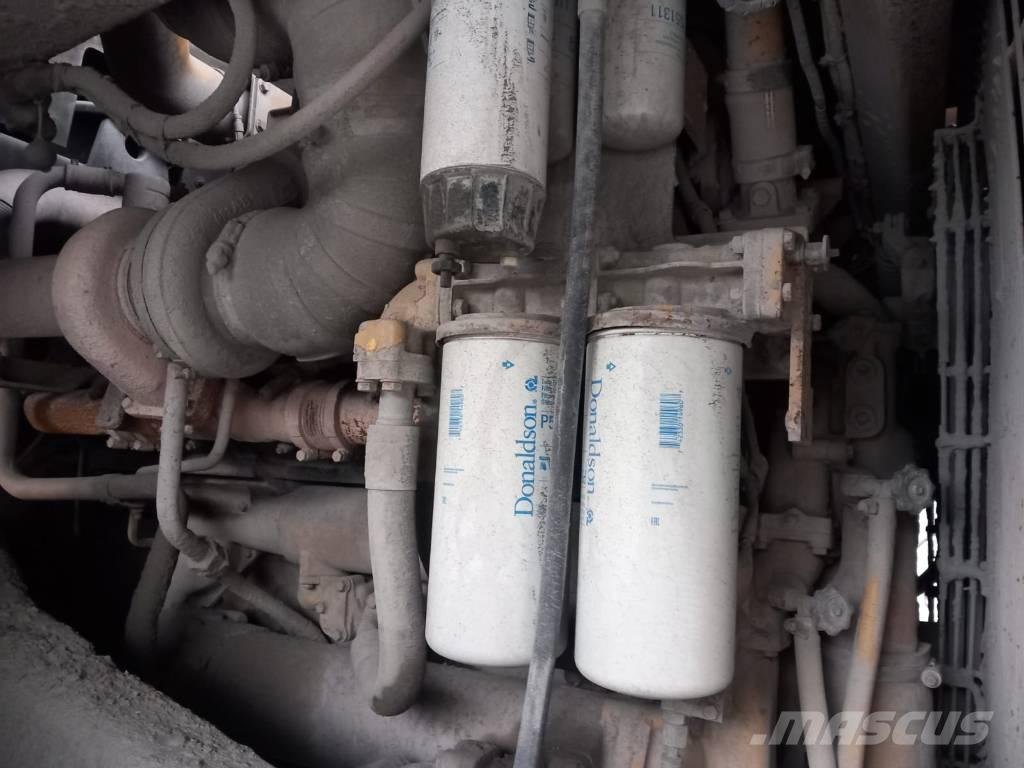 CAT 775 D Starre dumpers