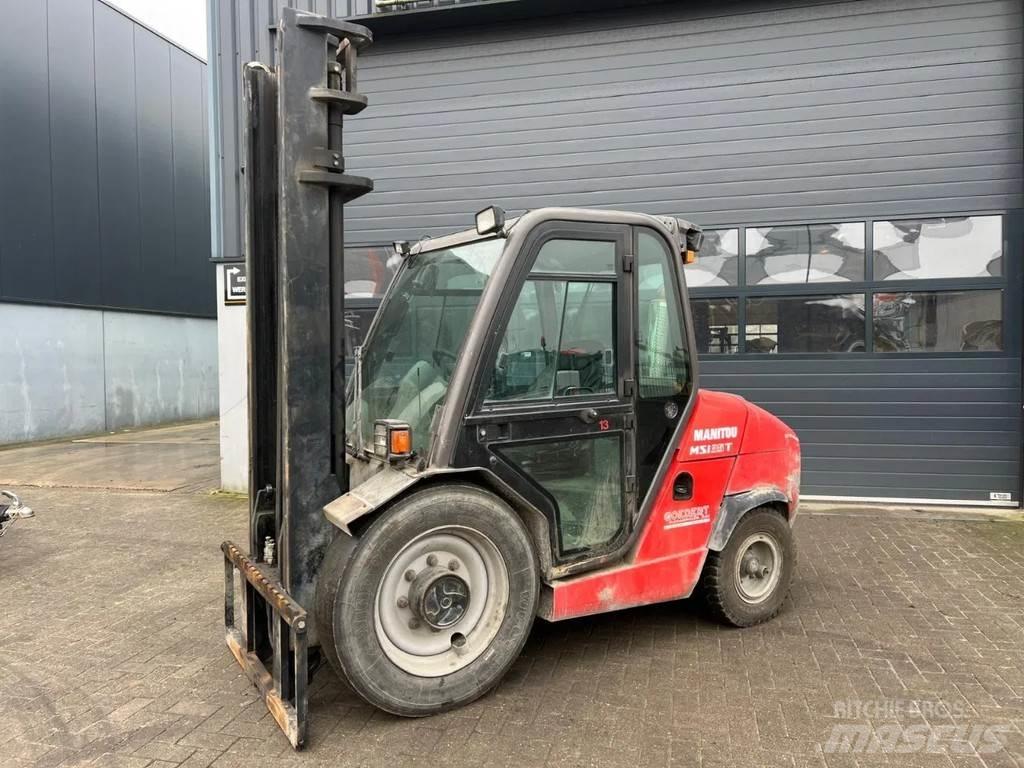 Manitou MSI 35 T Vorkheftruck voor zwaar terrein