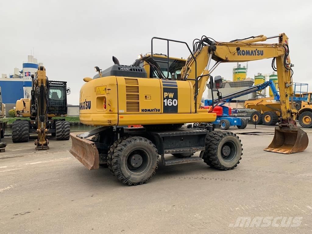 Komatsu PW160-8 Wielgraafmachines